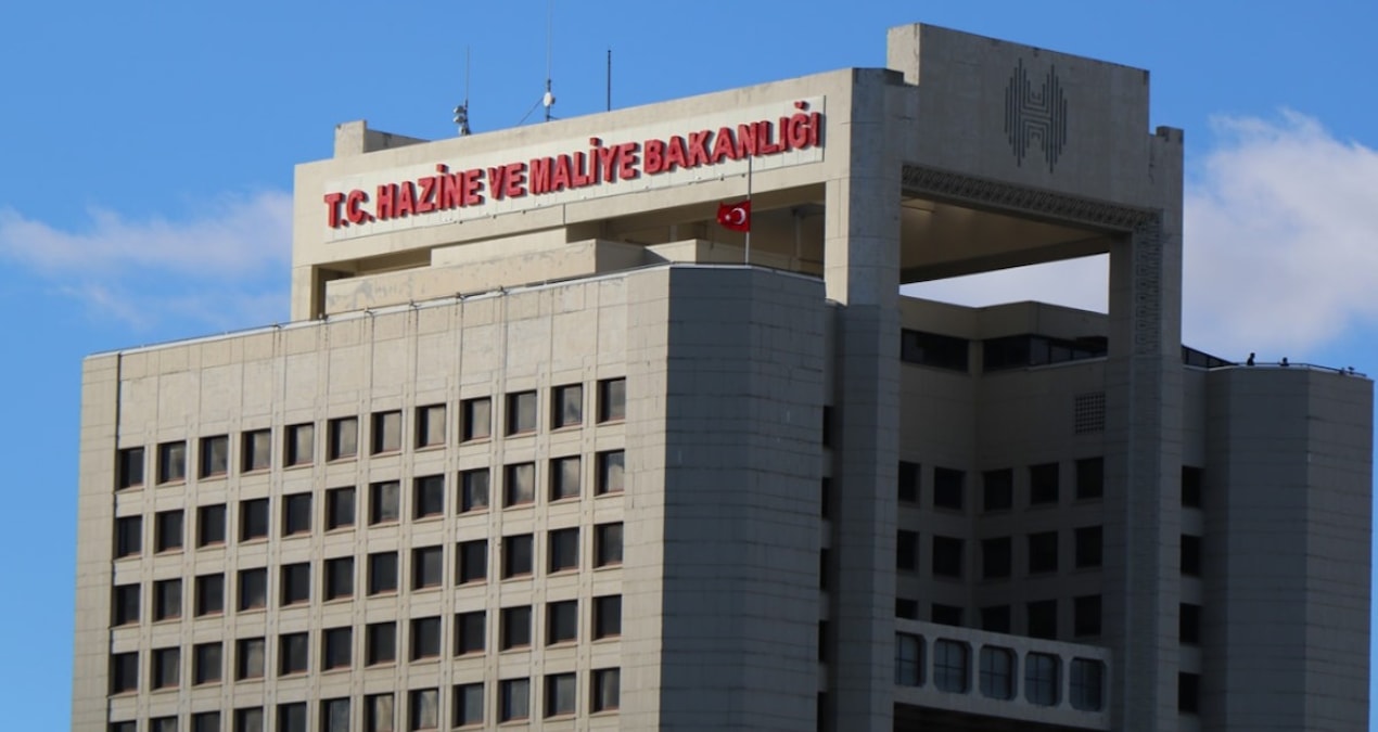Hazine bu hafta yüzde 41.7 faizle borçlandı, en yüksek faiz ödeyen ülke oldu