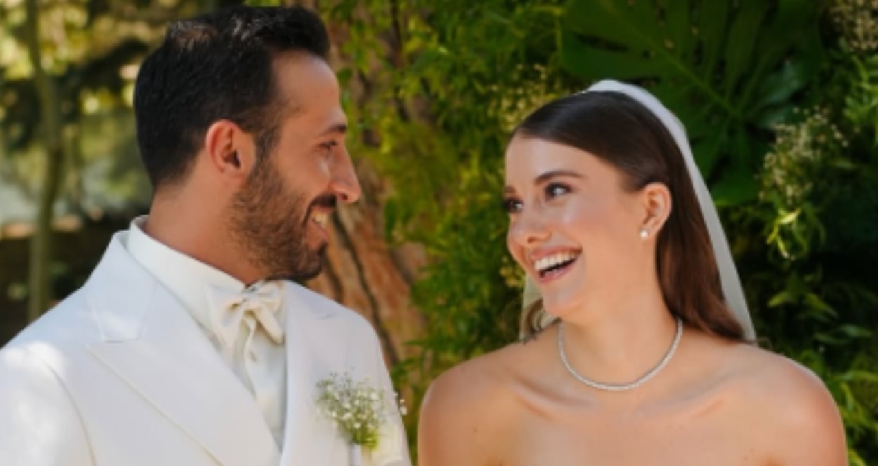 Beril Pozam ve Ersin Arıcı bebek beklediklerini duyurdu