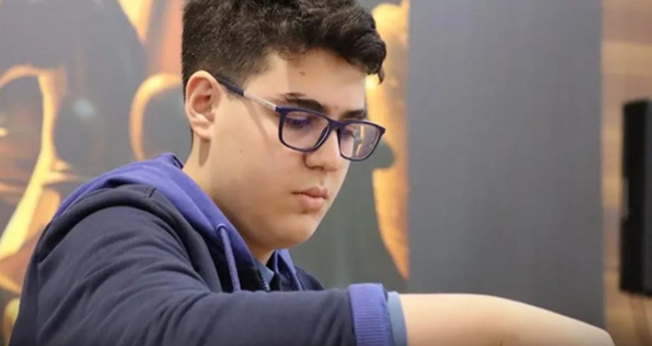 Yağız Kaan Erdoğmuş’un dünya gençler sıralamasında 1 numaraya yükselişi