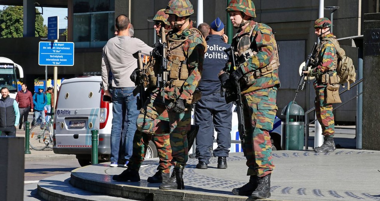 Brüksel’de polis merkezine silahlı saldırı düzenlendi