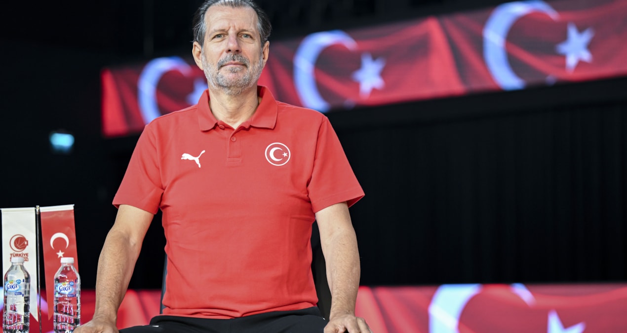 A Milli Kadın Basketbol Takımı Başantrenörü Andrea Mazzon’un FIBA 2026 Dünya Kupası hedefleri açıklaması.