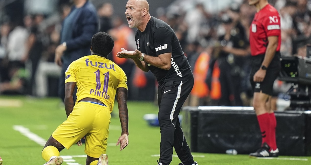 Beşiktaş teknik direktörü Vincenzo Italiano, Eyüpspor maçının ardından bitiricilik hakkında konuşuyor.