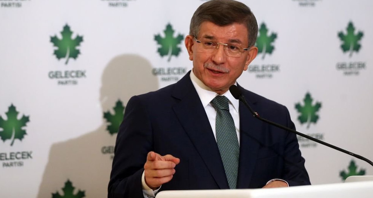 Gelecek Partisi resmi olarak feshedildi