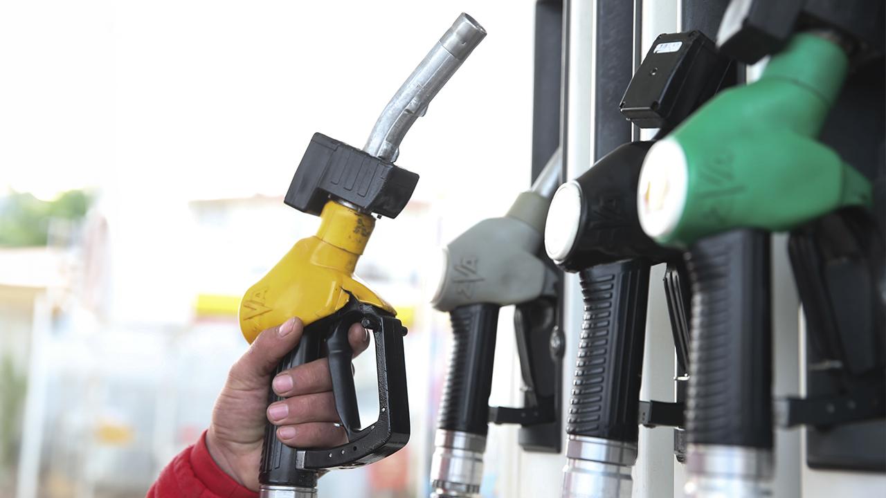 Motorin ÖTV düzenlemesi ve eşel mobilin motorin türü mallar için kaldırılmasına ilişkin haber görseli