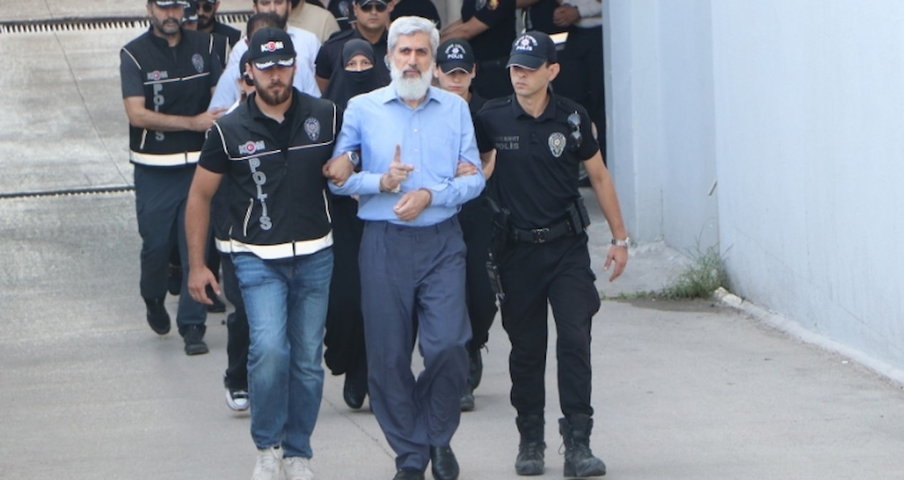 Adana merkezli Furkan Vakfı soruşturmasında 44 şüpheli tutuklandı
