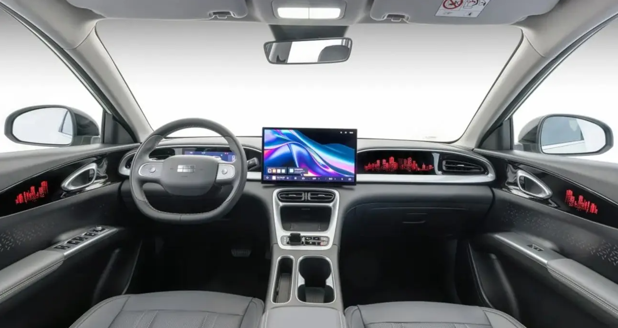 Geely’nin elektrikli hatchback modeli E2, Avrupa pazarına giriş yaptı
