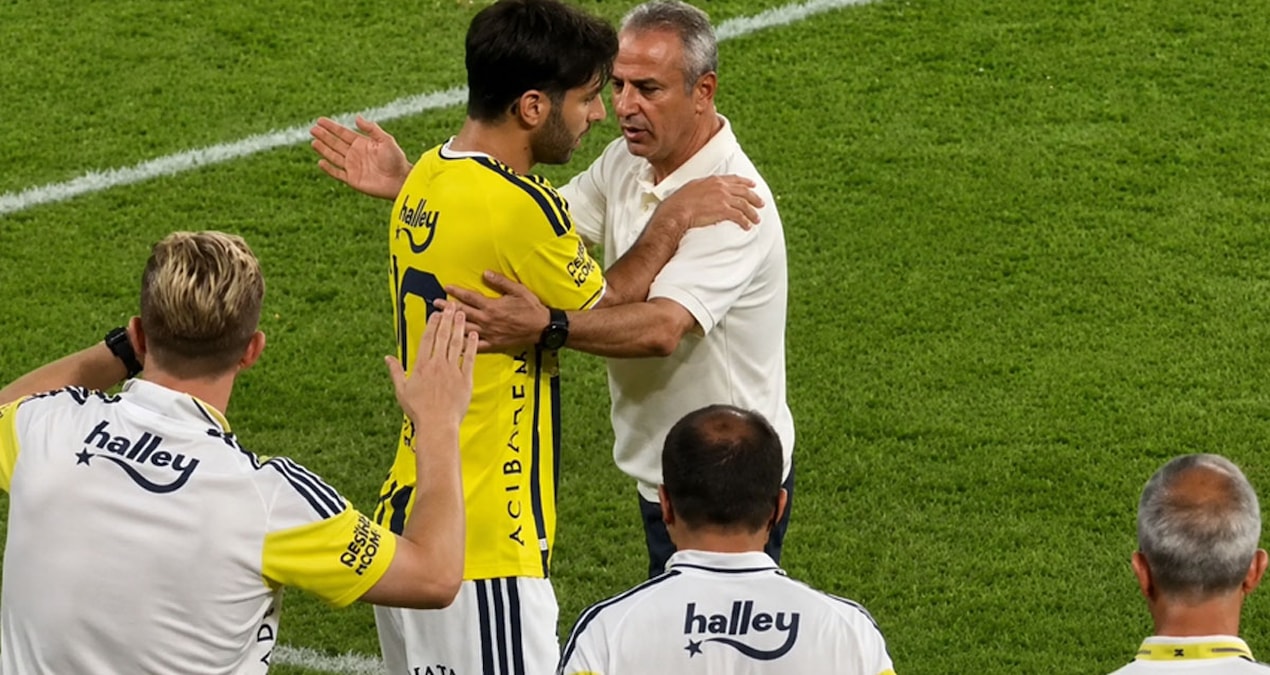 Asensio oyundan çıkarken İsmail Kartal ile tokalaşıyor; sarılma anı maç sonrası dikkat çekti.