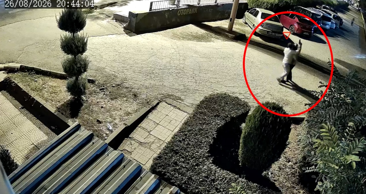 Diyarbakır’da boşanma aşamasındaki eşini parkta silahla öldürdü