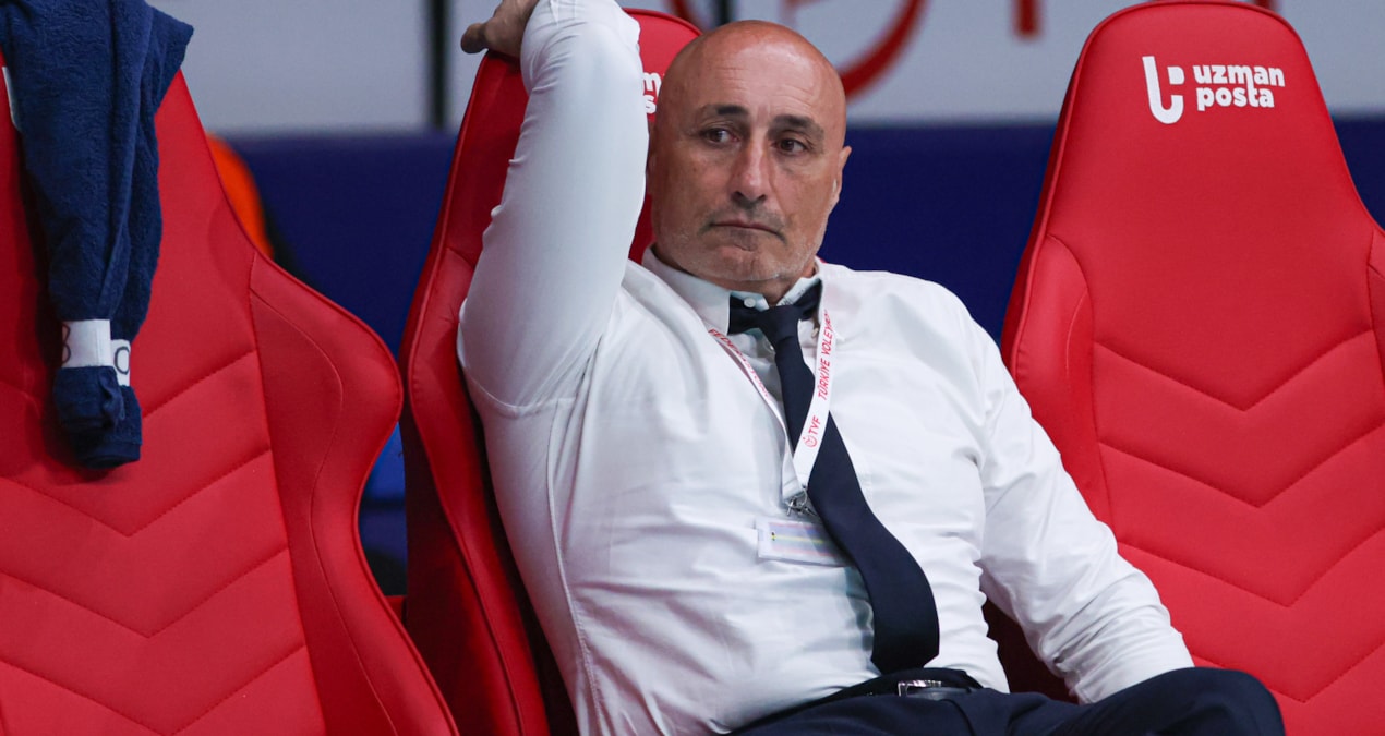 Fenerbahçe Kadın Voleybol Takımı, başantrenör Abbondanza ile yollarını ayırdı