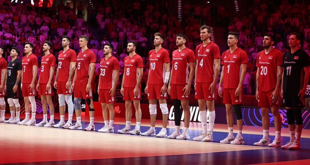 A Milli Erkek Voleybol Takımı’nın Slovenya’ya 3-0 yenildiği VNL çeyrek final maçı