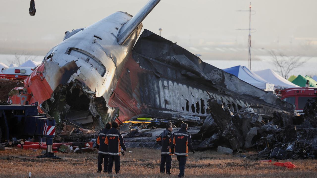 Jeju Air uçağının kazasıyla ilgili soruşturma devam ediyor