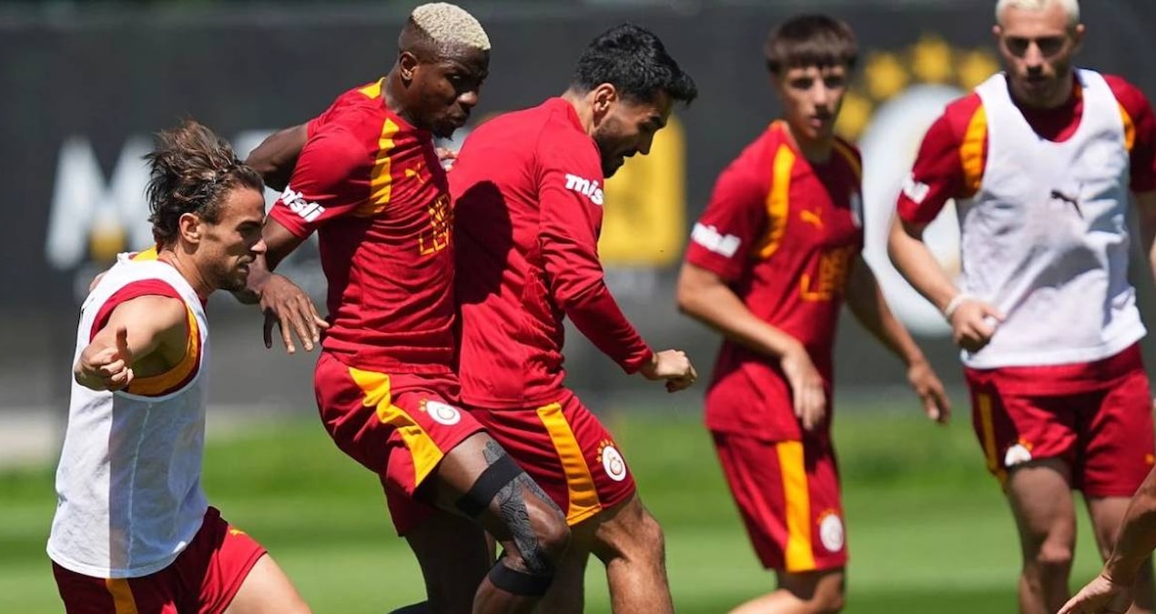 Galatasaray’ın Avusturya kampında Okan Buruk yönetiminde antrenman çalışması