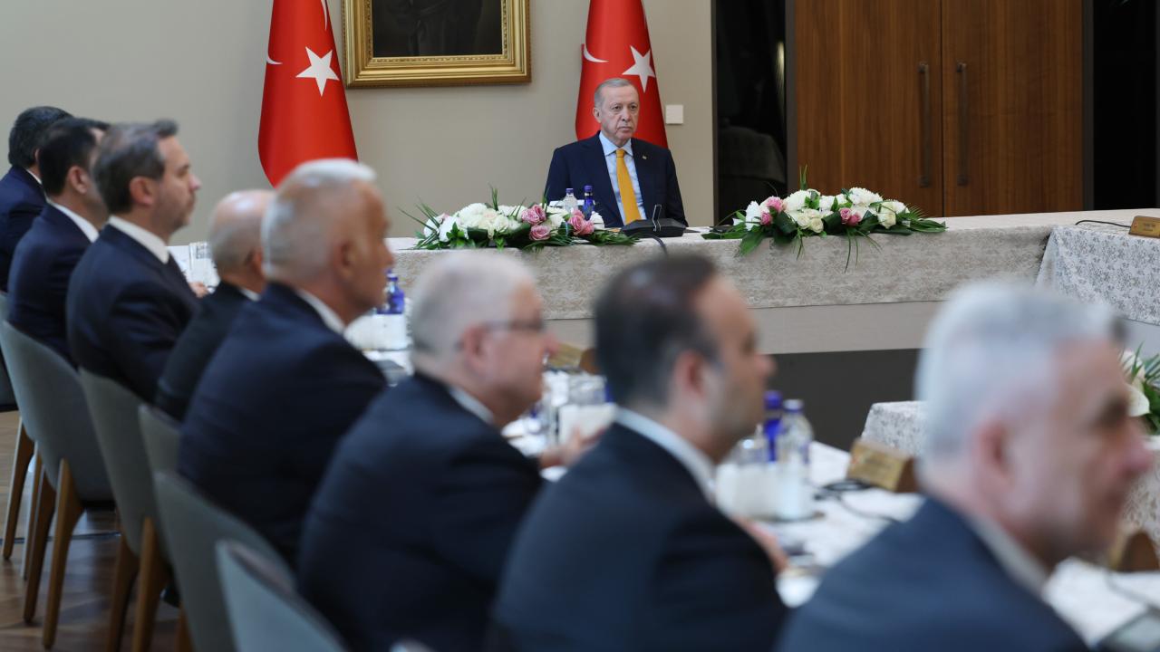 Ahlat’ta Malazgirt Zaferi kutlamaları ve kabine toplantısı başladı