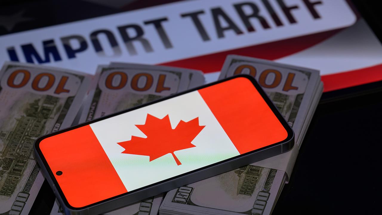 Trump, Kanada ile ticaret anlaşması yaptıklarını duyurdu