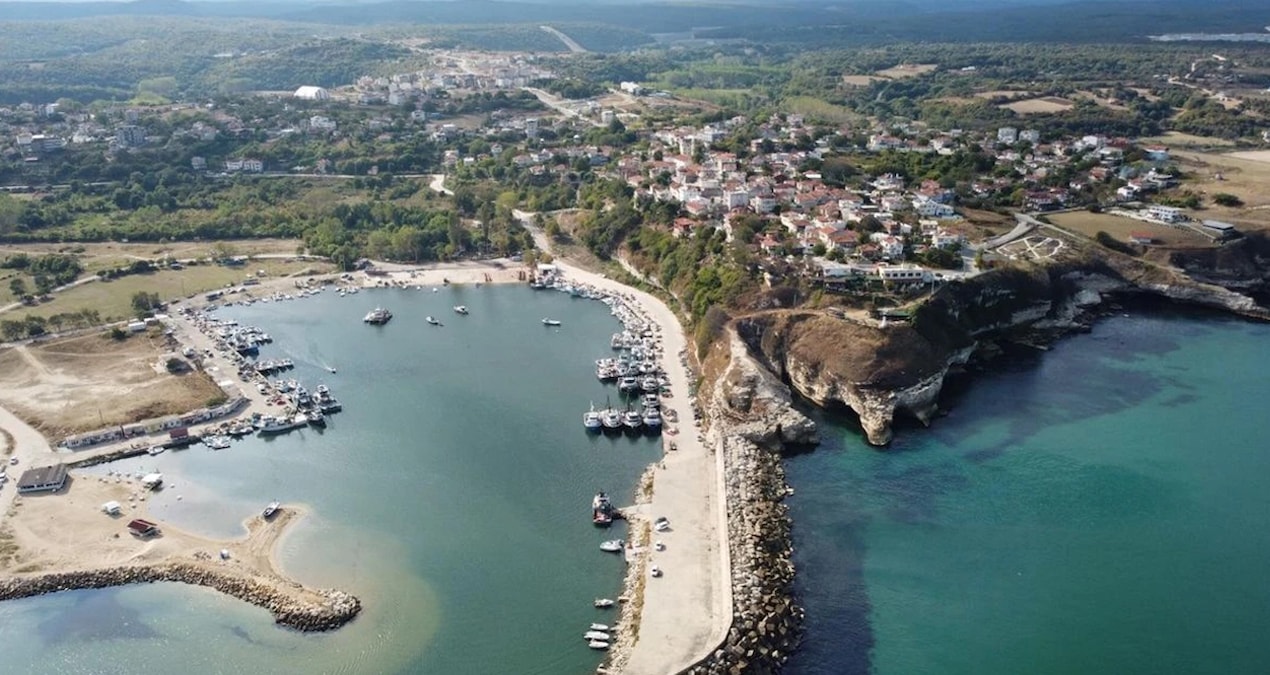 Vize ilçesinde olumsuz hava koşulları nedeniyle denize giriş yasaklandı
