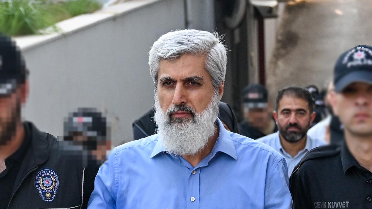 Adana merkezli operasyonda 56 zanlı adliyeye sevk edildi
