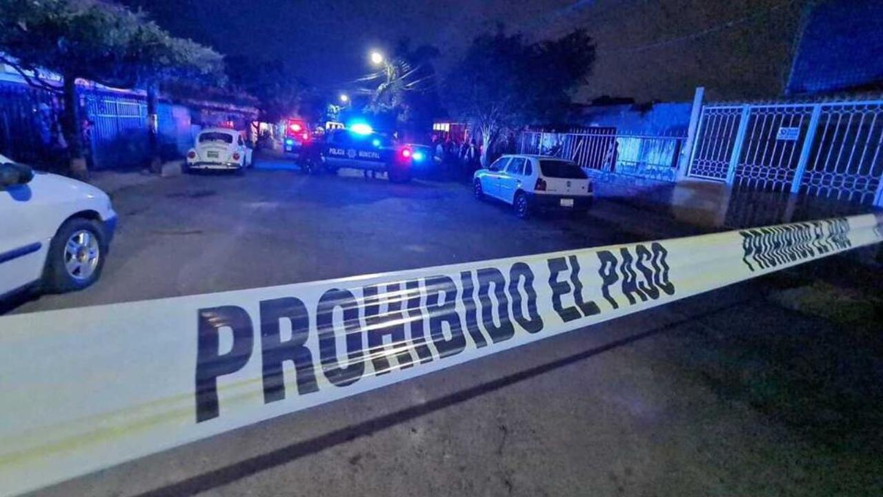 Culiacan’da Cesar Gastelum’un çekim yaptığı iddia edilen fast food restoranı önünde şiddet olayı haberi