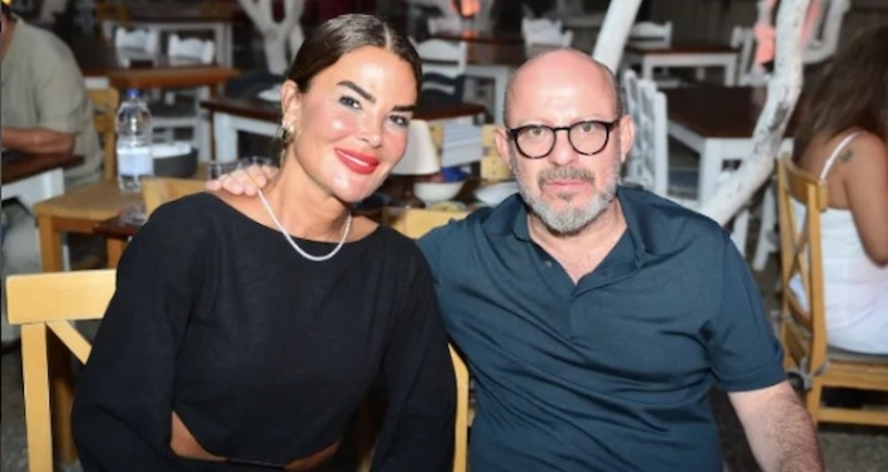 İskender Paydaş ve orkestrasının Bodrum’daki konserinde müzikseverlere yönelik sahne performansı