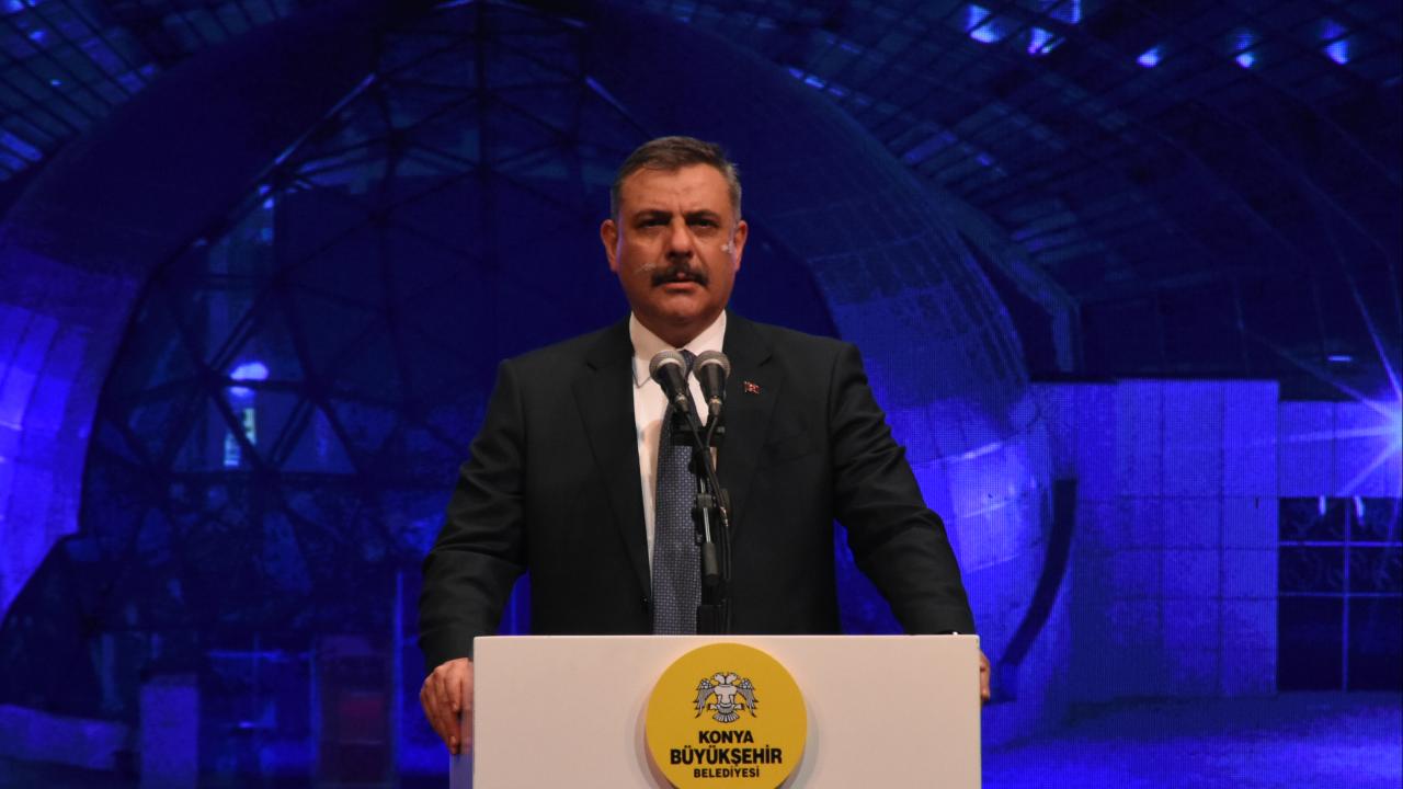 Konya Bilim Festivali kapsamında yapılan 1000 dron gösterisinden bir kare