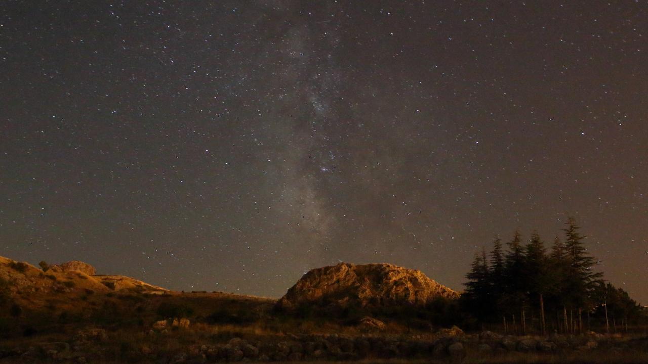 Ağustos ayında gökyüzü meraklılarını bekleyen astronomik olaylar