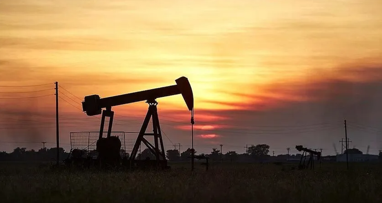 Petrol fiyatları, ABD ile İran müzakerelerinin tıkanmasıyla yükseldi