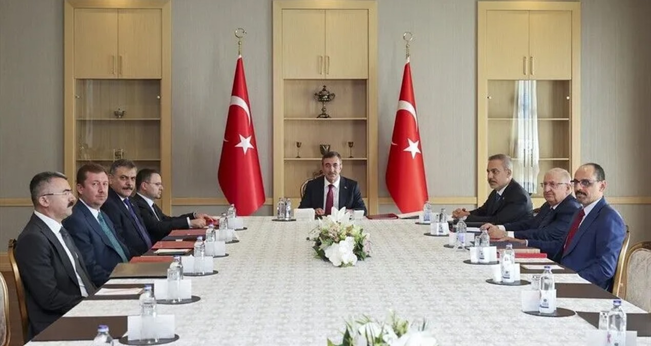 Çerçeve Yasa ile teröristbaşı Öcalan’a görev verildi