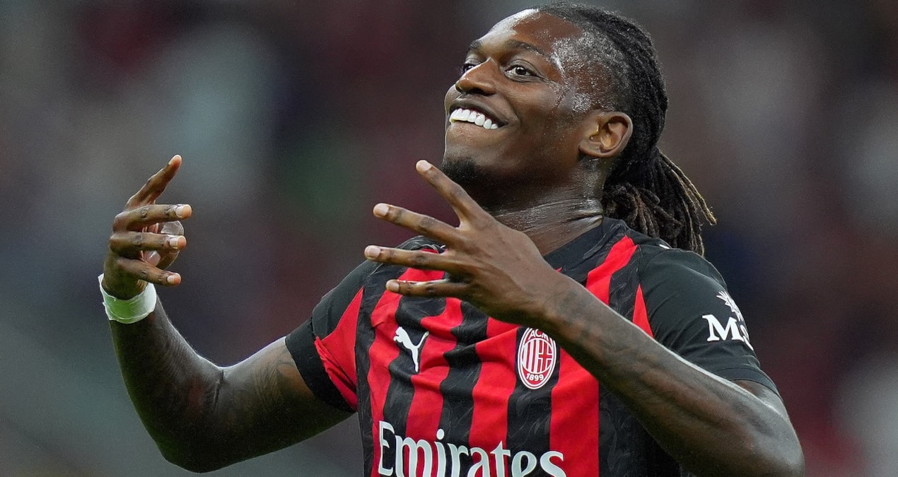 Fenerbahçe’nin Rafael Leao transfer yarışında Milan’ın talep ettiği bonservis ve ücret öne çıktı.