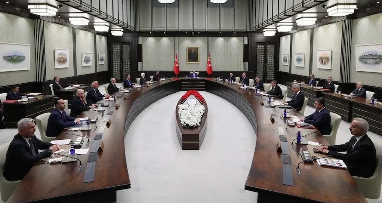 AKP, Cumhurbaşkanlığı Hükümet Sistemi’nde revizyon planlıyor