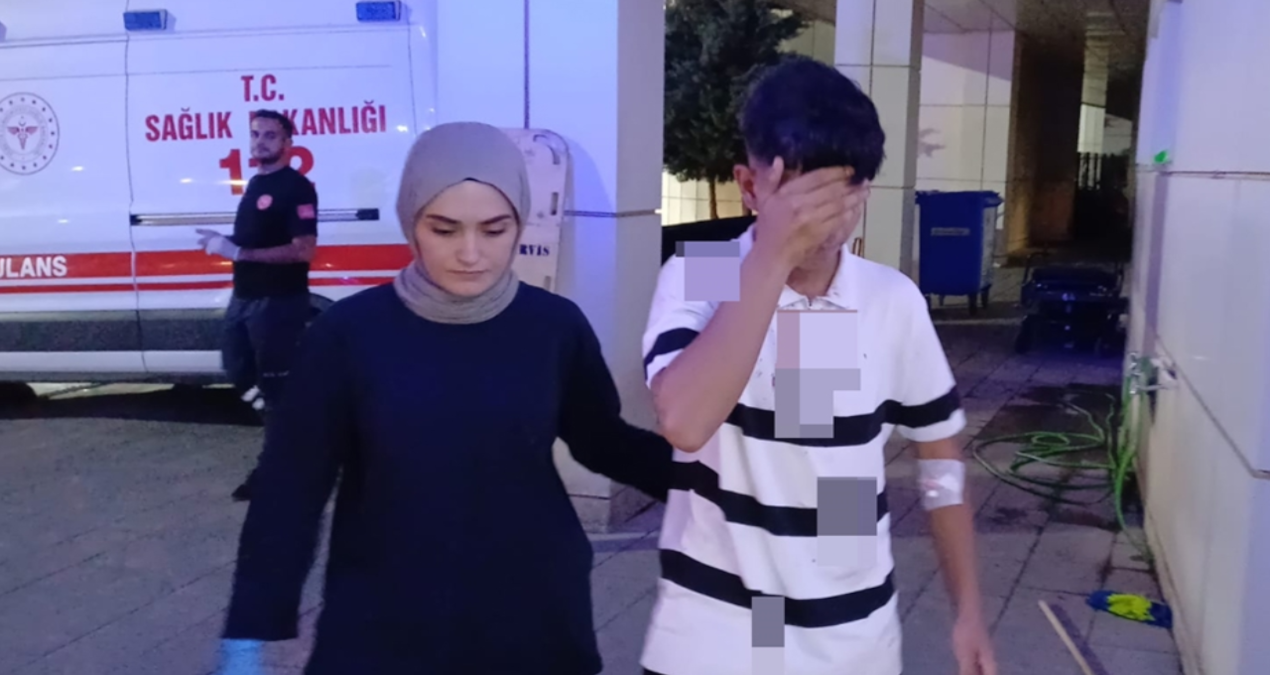 Aksaray’da şakalaşan iki arkadaş arasında bıçaklı kavga çıktı