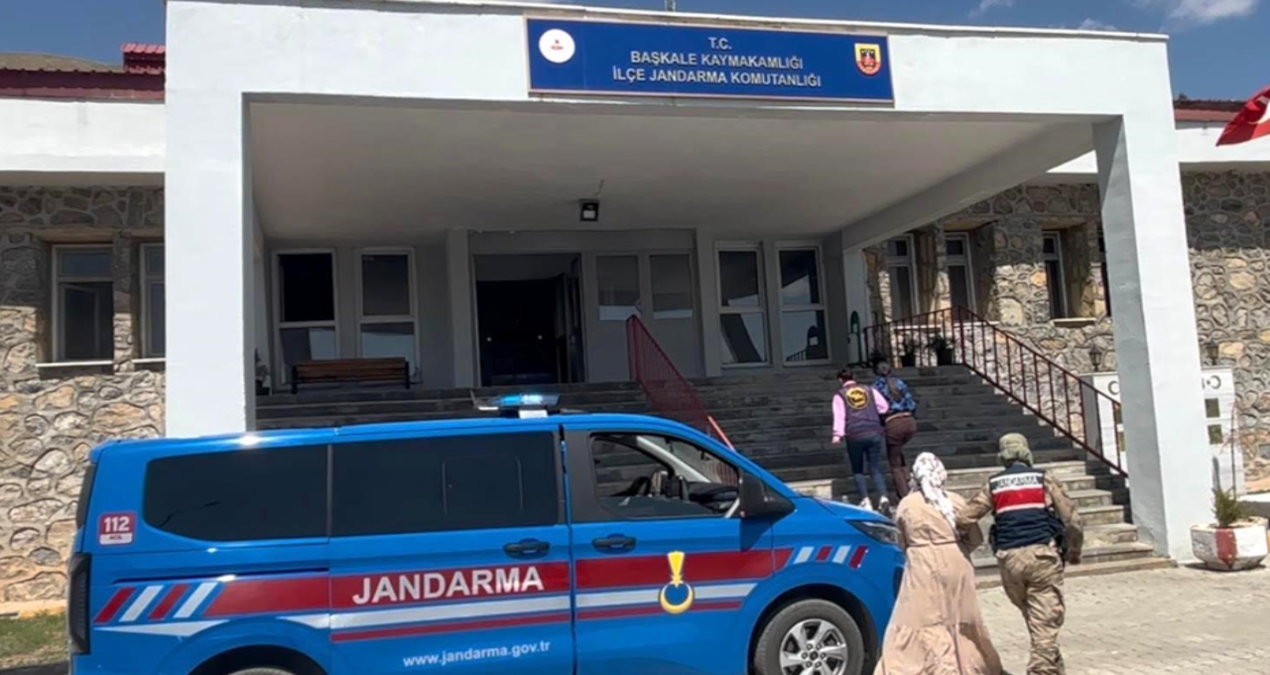 Van Başkale’de 14 yaşındaki Damlanur Sarihan’ın ölümüne ilişkin jandarma soruşturması kapsamında gözaltılar yapıldı.