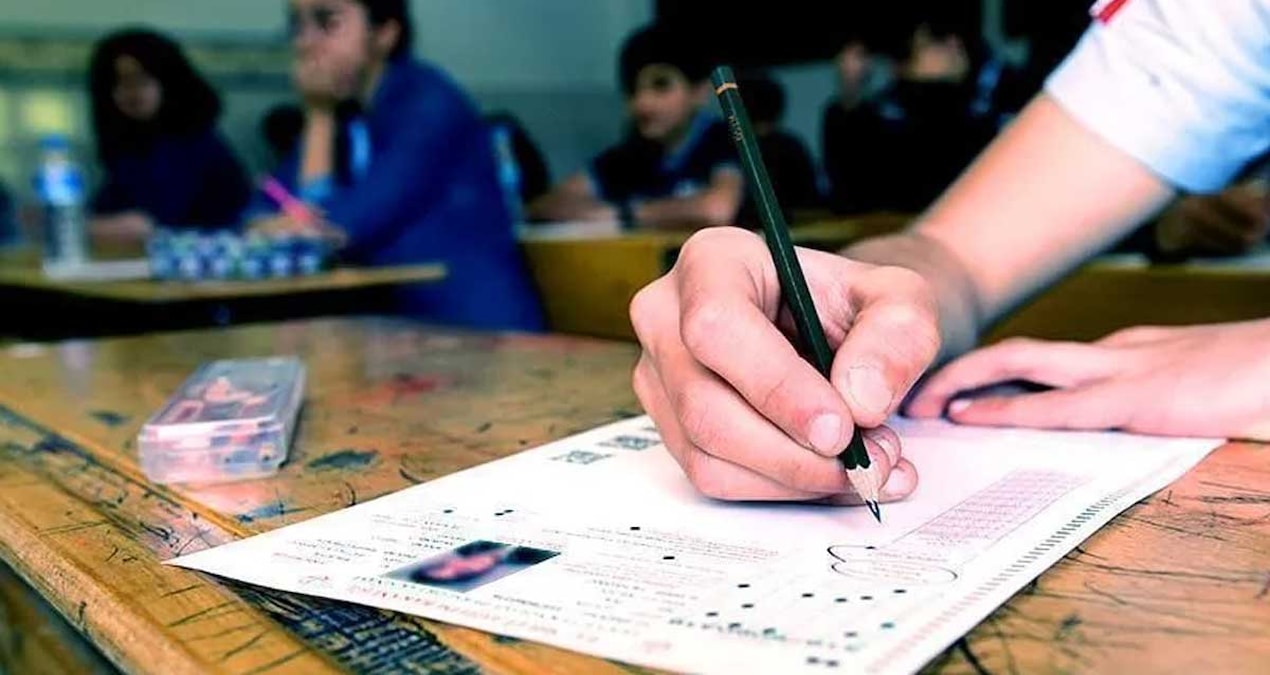 YÖK’ün 2026 YKS tercih kılavuzunda duyurduğu 16 yeni bölümün listesine dair başlık görseli