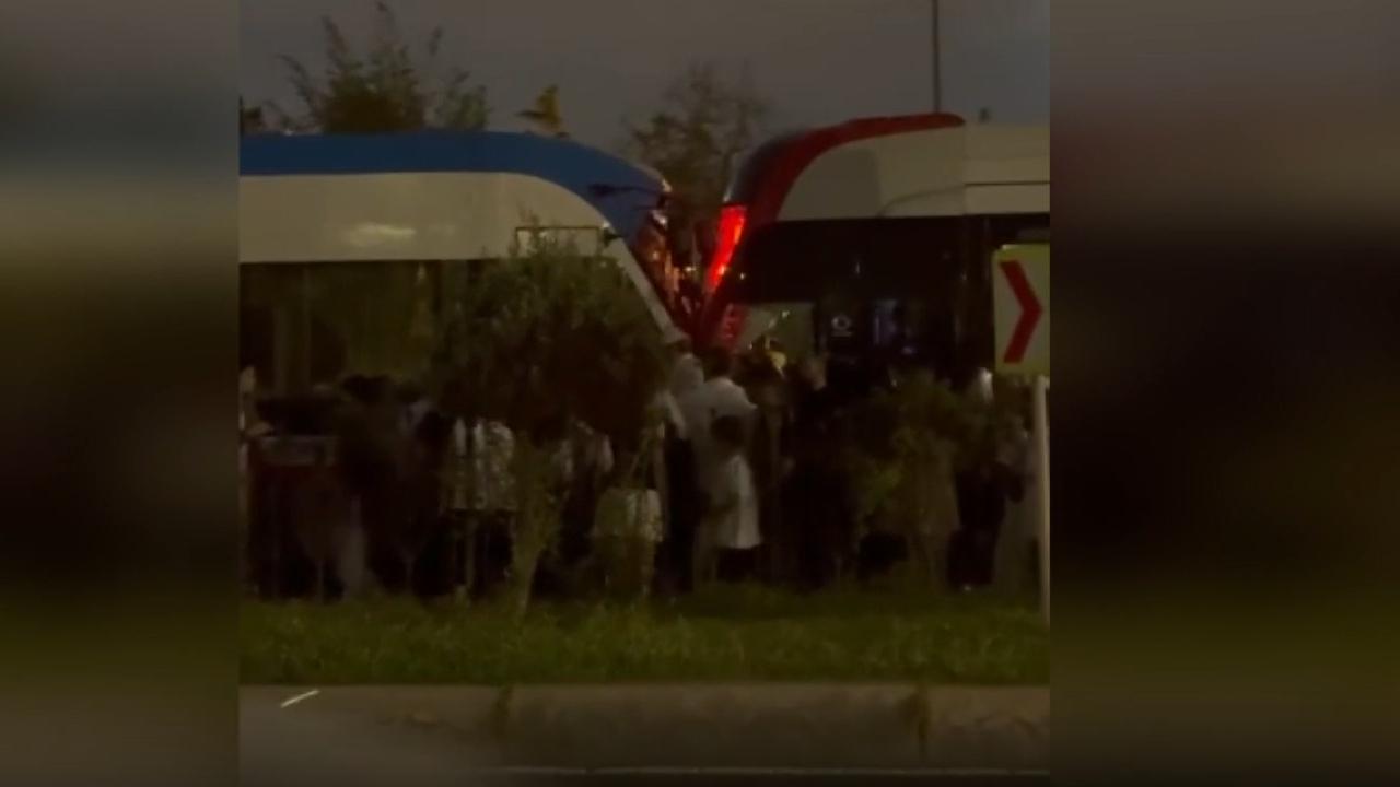 Zeytinburnu’nda T1 Tramvay Hattı’nda iki tramvay çarpıştı